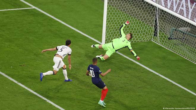 Hummels "đốt lưới nhà" khiến ĐT Đức thua ĐT Phá 0-1 trên sân nhà ở Munich khi ra quân tại bảng F EURO 2020