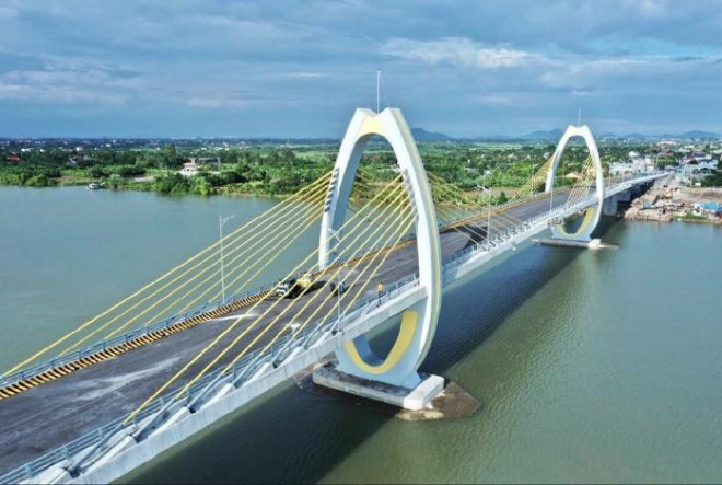 Cầu Quang Thanh nối huyện An Lão, TP Hải Phòng với huyện Thanh Hà, tỉnh Hải Dương qua sông Văn Úc, được khởi công từ ngày 16/5/2020