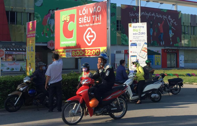 Phong tỏa siêu thị Big C Đồng Nai trong 21 ngày - 1