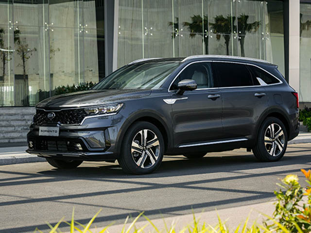 Tin tức ô tô - KIA và Mazda Việt Nam tung ưu đãi 120 triệu đồng cho khách hàng Việt