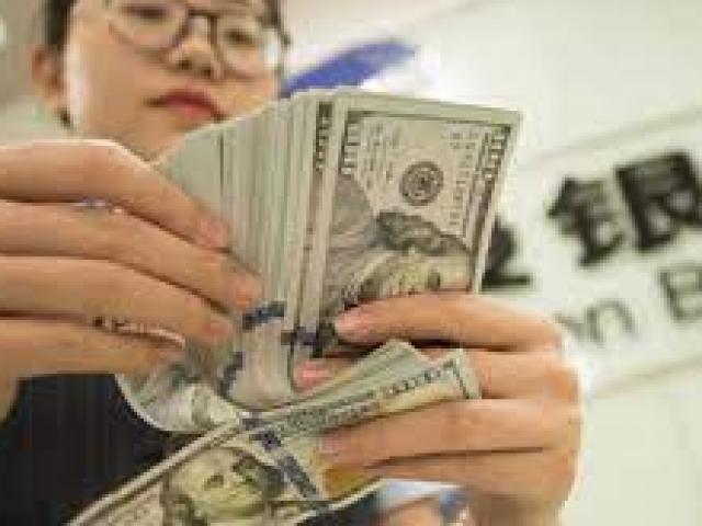 Kinh doanh - Tiền "nườm nượp" rót vào, “sân chơi nóng” lập đỉnh mới