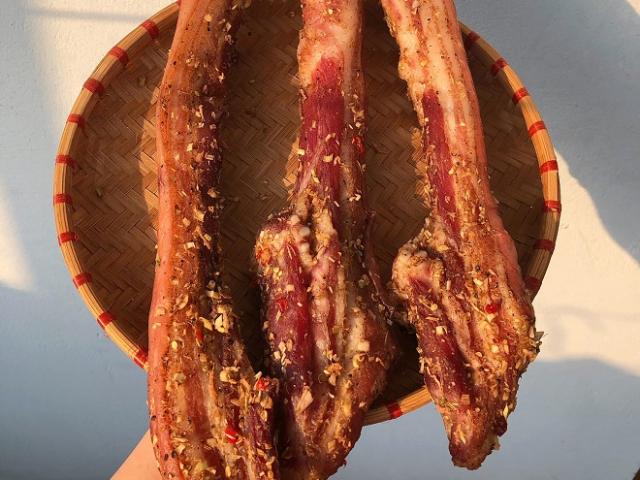 Ẩm thực - Trời nóng 40℃ đừng quên làm món ba chỉ một nắng ngon "quên sầu"