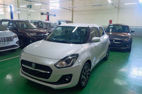 Suzuki Swift 2021 đã có mặt tại đại lý, được nâng cấp nhẹ, giá từ 550...