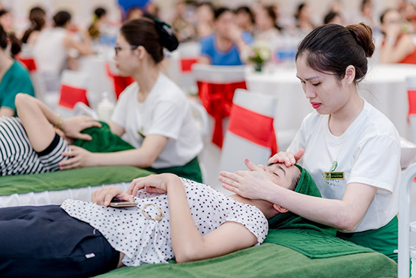 CEO Nhung Nguyễn: Đi lên từ nỗ lực, 36 tuổi sở hữu hệ thống cơ sở spa - 4