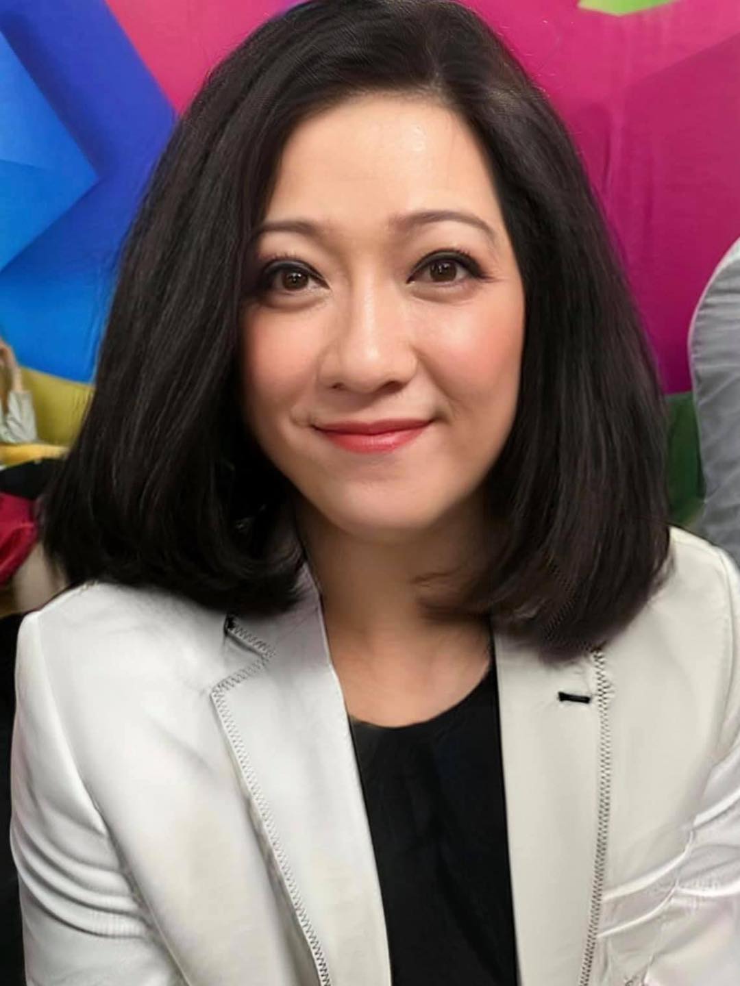 Trường Giang được cư dân mạng nhận
xét rất xinh đẹp