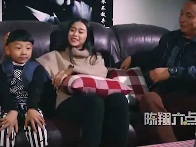 Cười 24H - Hài hước với những ông bố bà mẹ "thoải mái" nhất hệ mặt trời