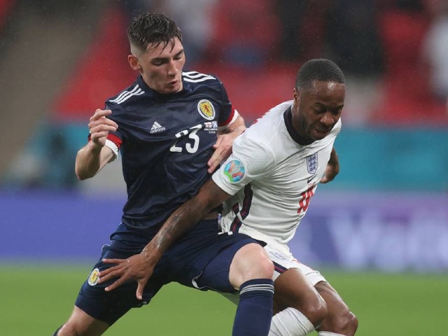 Bóng đá - Cầu thủ hay nhất trận Anh - Scotland nhiễm Covid-19, dàn sao "Tam sư" tái mặt