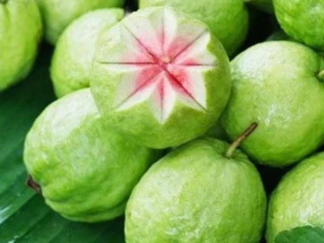 Sức khỏe đời sống - 4 nhóm người này ăn ổi chẳng khác nào rước họa vào thân