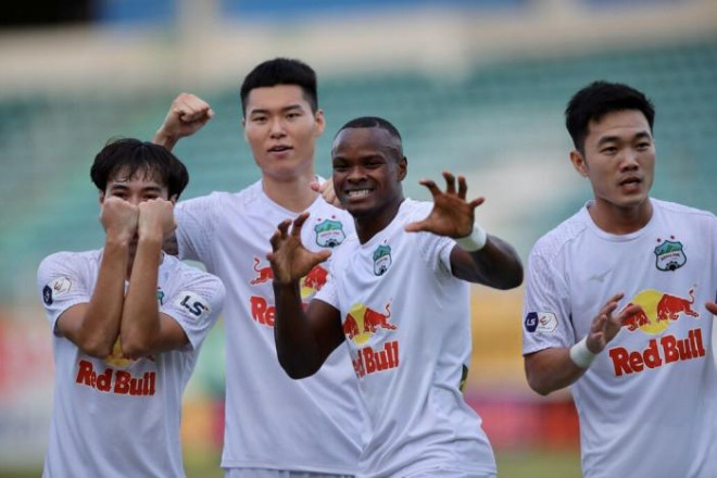 CLB Hoàng Anh Gia Lai kiến nghị đăng cai 1 bảng đấu tại giai đoạn 2 của V-League 2021