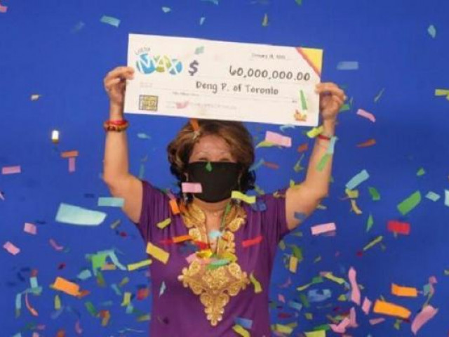 Kinh doanh - Trúng độc đắc gần 1.400 tỷ đồng nhờ nuôi một bộ số suốt 20 năm