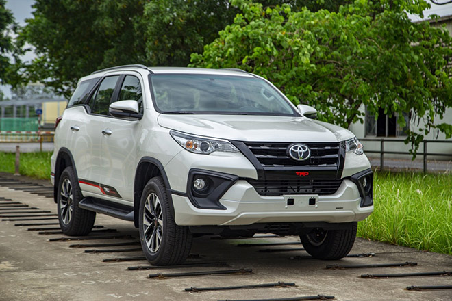 Giá xe Toyota Fortuner lăn bánh tháng 6/2021 - 5