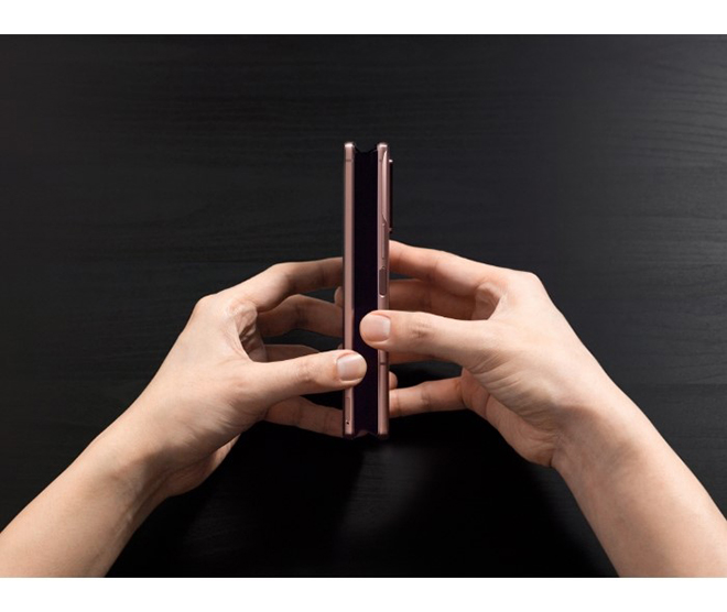 Hơn cả một chiếc smartphone – Galaxy Z Fold 2 đại diện cho 1 nét tính cách - 1