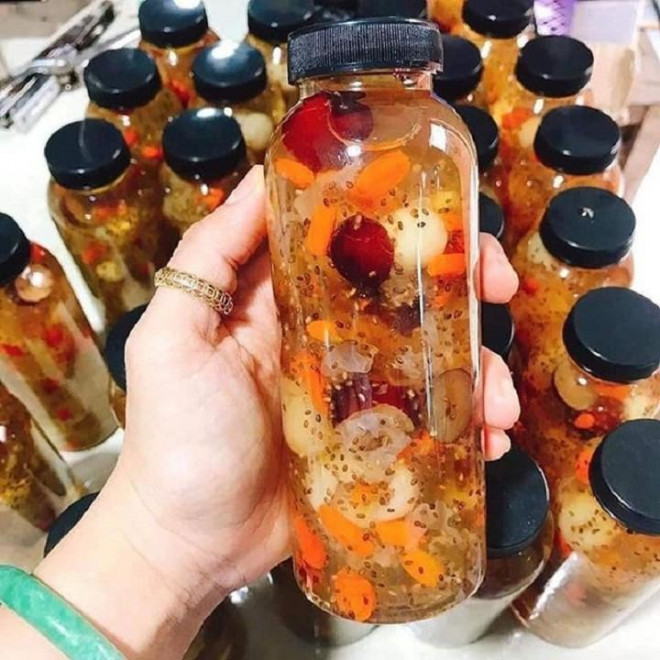 Chè "dưỡng nhan" gây "sốt" những ngày Hà Nội nắng nóng đỉnh điểm - 6