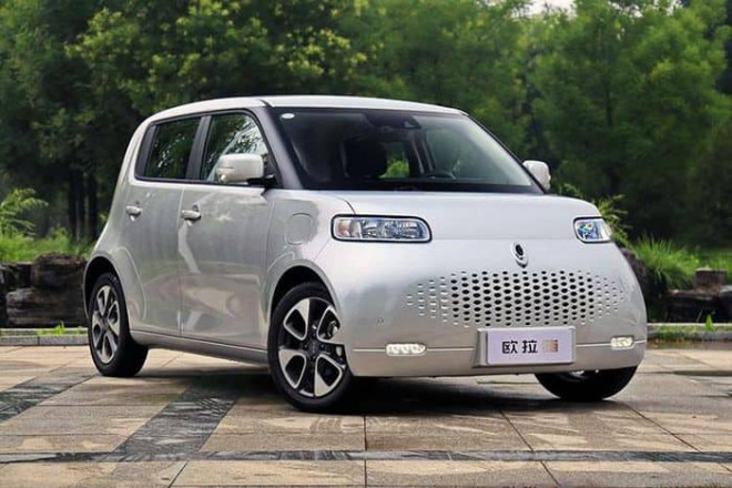 Với vóc dáng nhỏ gọn, mẫu ô tô điện sẽ phù hợp với giao thông đô thị tại Việt Nam.