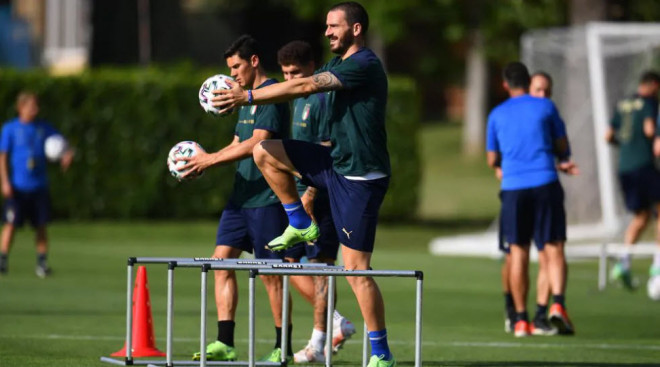 Ý tập luyện tích cực chuẩn bị cho trận đấu với Áo. ẢNH: UEFA