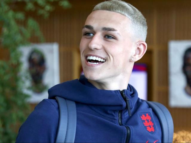 Bóng đá - Tin nóng EURO 25/6: Eriksen đã tới thăm ĐT Đan Mạch