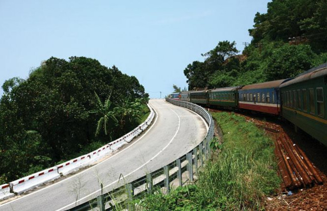 Một đoạn đèo Hải Vân.