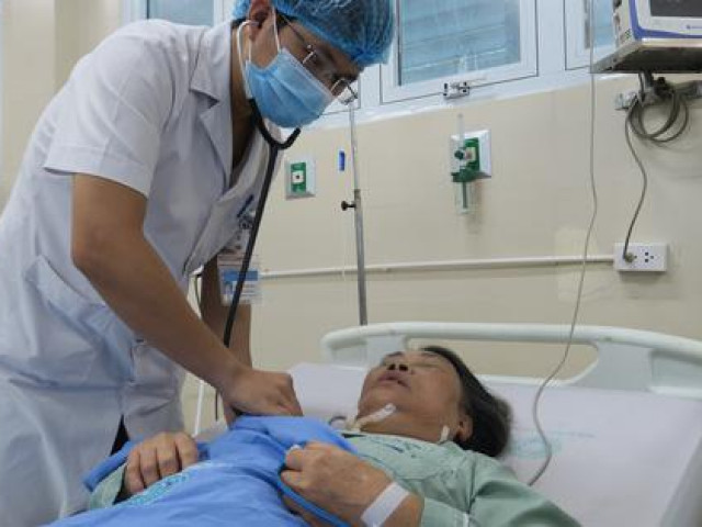 Sức khỏe đời sống - Đi chợ giữa lúc ngoài nắng hơn 50 độ C, người phụ nữ nguy kịch