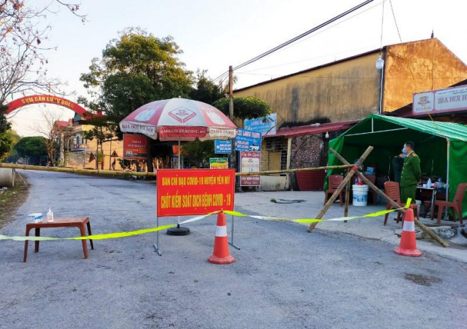 Phong tỏa công ty với hơn 4000 người do có công nhân mắc COVID-19 - 1