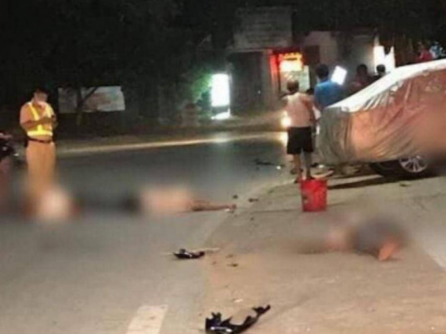 Media - Video: Xe máy kẹp 3 tông trực diện đầu xe con, 1 người tử vong tại chỗ