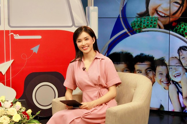 Nữ MC, Top 15 HHVN Hà Thanh Vân kết hôn với doanh nhân đầu ngành xuất khẩu - 6