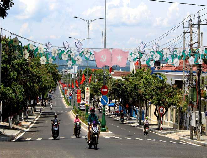 Hiện toàn thị trấn Củng Sơn, huyện Sơn Hòa đang thực hiện giãn cách xã hội theo chỉ thị 15