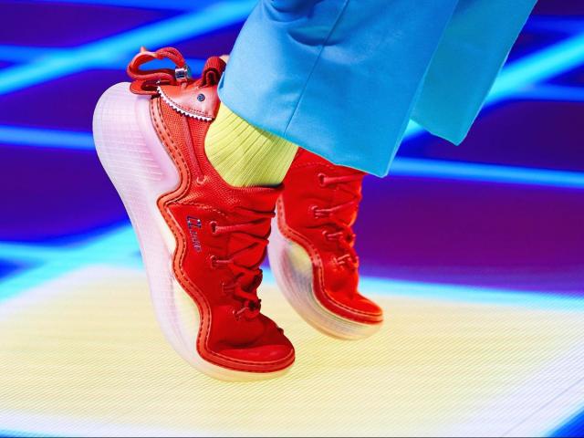 Thời trang - Christian Louboutin ra mắt bộ sưu tập nam Xuân Hè 2022