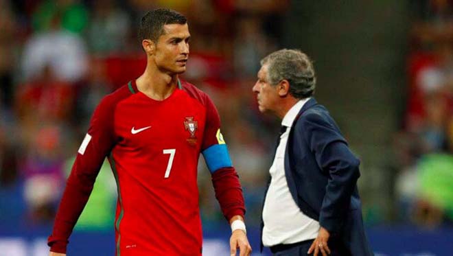 Thầy trò Santos - Ronaldo đã trở nên lỗi thời?