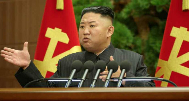 Nhà lãnh đạo Triều Tiên Kim Jong-un đã trừng phạt các quan chức hàng đầu vì những thất bại trong công tác chống dịch bệnh. Ảnh: Rodong Sinmun