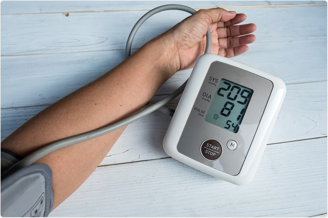 Kiểm soát tăng huyết áp tại nhà với biện pháp từ thảo dược cực đơn giản này - 1