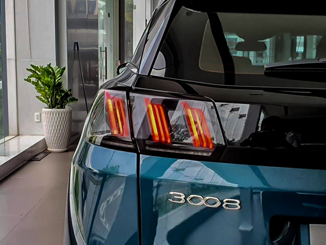 Cận cảnh mẫu xe SUV Peugeot 3008 tại đại lý với mức ưu đãi 20 triệu đồng - 9