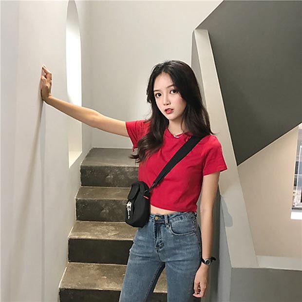 7 mẹo phối áo crop-top giúp nàng 'mũm mĩm' giấu mỡ hoàn hảo - 3