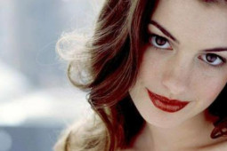 Làm đẹp - Bí quyết làm đẹp của quý cô Anne Hathaway ở tuổi 40