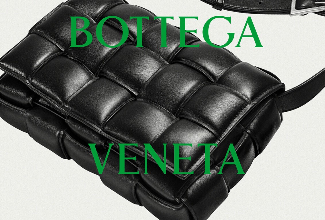 Bottega Veneta rejects logomania trend - 1