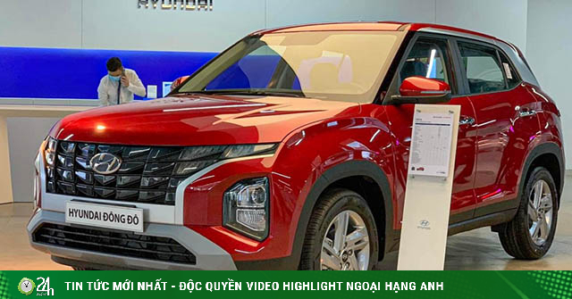 This is the cheapest Hyundai Creta model, priced at VND 620 million
