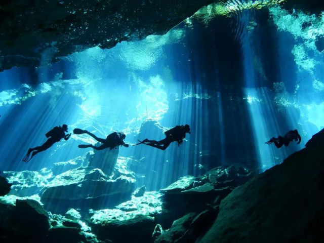 Du lịch - Khám phá "giếng trời linh thiêng" cổ đại hoang sơ tuyệt mỹ của người Maya