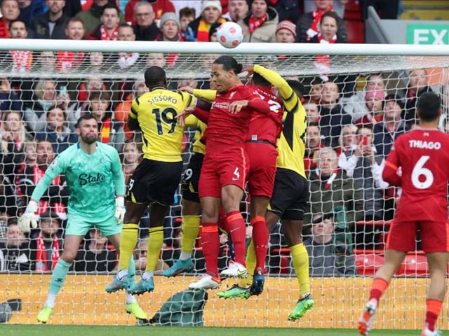 Bóng đá - Trực tiếp bóng đá Liverpool - Watford: Fabinho đặt dấu chấm hết (Vòng 31 Ngoại hạng Anh) (Hết giờ)