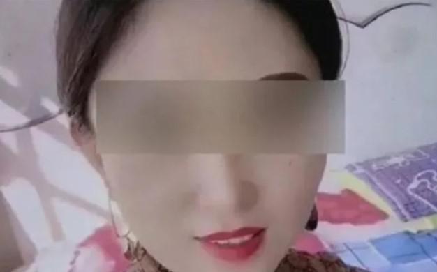 Online girlfriend died in an accident, the guy came to visit and discovered the shocking truth - 1