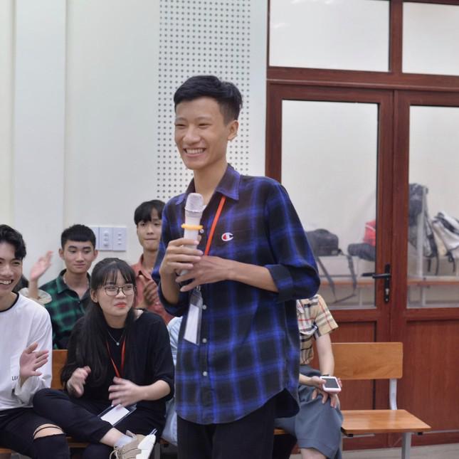 "Pioneer and shock are two things Vietnamese young people need to have"  - first