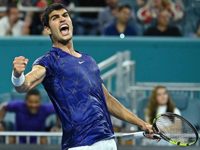 Thể thao - "Truyền nhân Nadal" 18 tuổi cắt bóng "xoáy ngược" khiến đối thủ bất lực