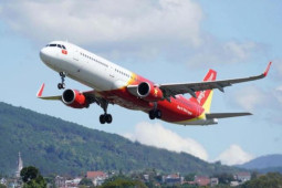 Kinh doanh - Vietjet báo lãi 100 tỷ đồng năm 2021, bất chấp ảnh hưởng của Covid-19
