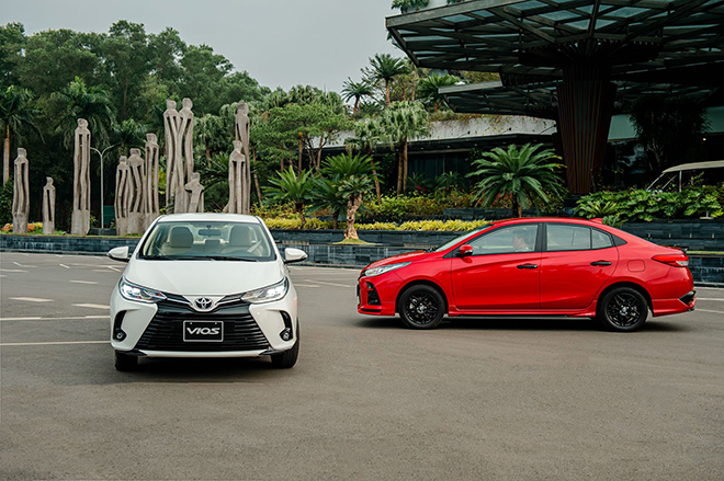 Price of Toyota Vios rolling in April 2022, 50% off registration fee - 1