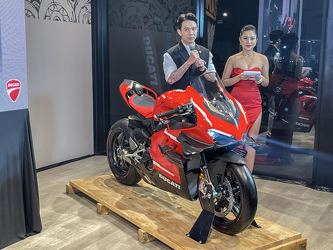 Siêu phẩm Ducati Superleggera V4 độc nhất có mặt tại Việt Nam - 15