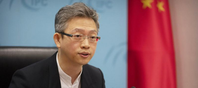Ông Vương Lỗ Đồng – Vụ trưởng Vụ châu Âu thuộc Bộ Ngoại giao Trung Quốc. Ảnh: TAGESSCHAU.DE
