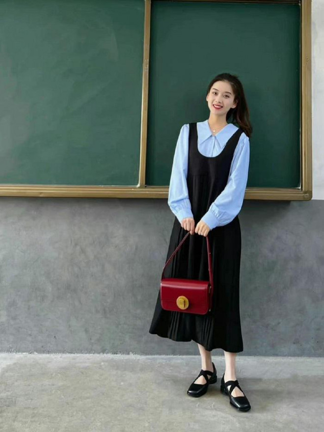 The teacher is as pretty as a hot girl, causing people to panic, the clothes she teaches are even more noticeable - 1