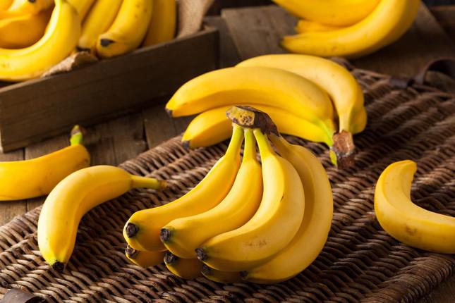 Notes "survival"  when eating bananas "bring harm to the body"  - 3