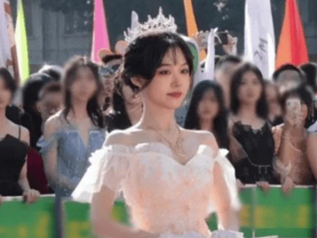 Bạn trẻ - Cuộc sống - Nữ sinh gây sốt bởi nhan sắc cực phấm, được ví như mỹ nữ 4.000 năm Cúc Tịnh Y
