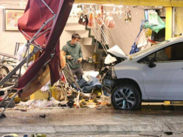 Tin tức trong ngày - Xe "điên" lao vào tiệm bánh mỳ ở Đà Nẵng: Các nạn nhân hiện giờ ra sao?