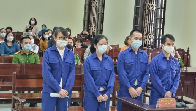 Former female director of OceanBank Hai Phong branch was sentenced to death - 2