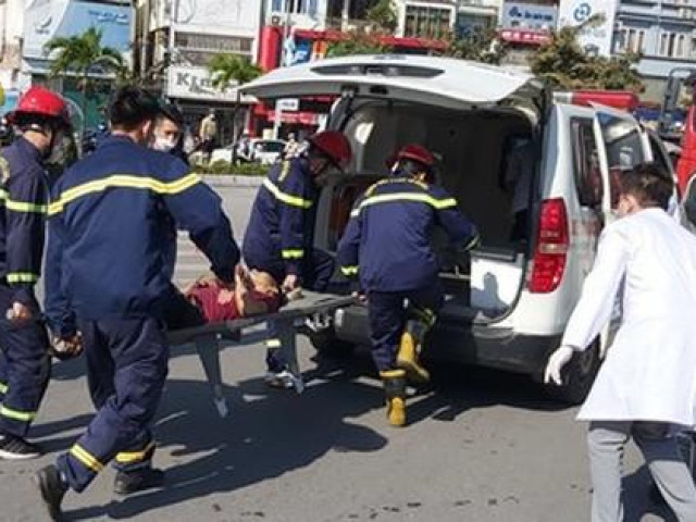 Tin tức trong ngày - Kiểm tra hố thu gom nước thải, 4 người bị ngộ độc, 1 người tử vong